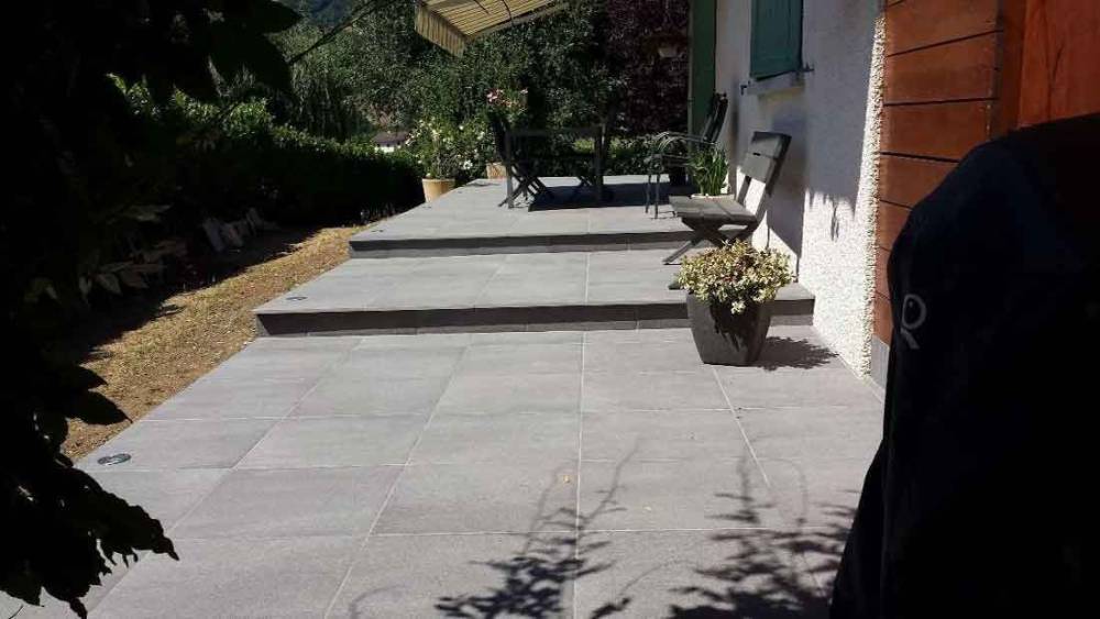 Terrasse, escalier en carrelage