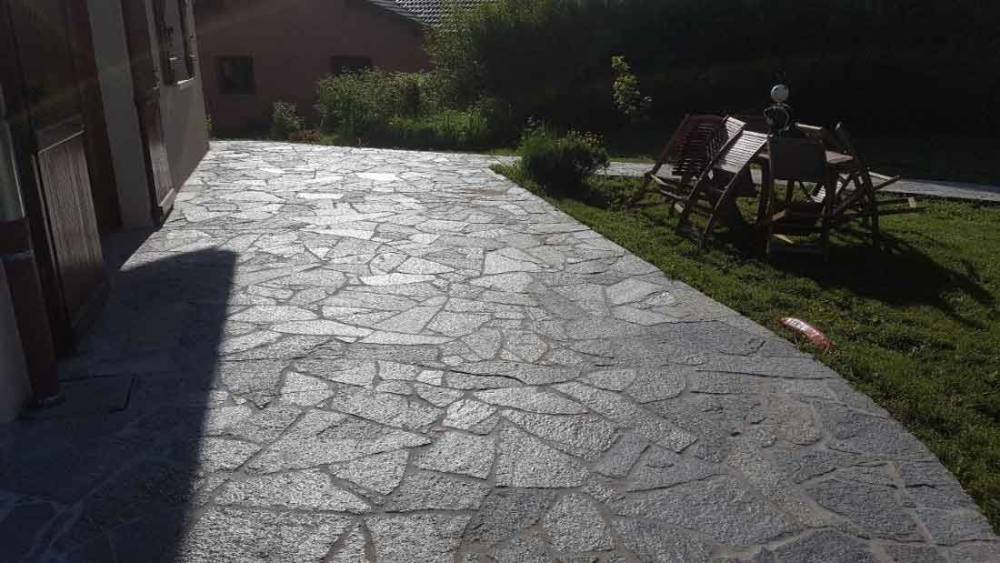 Terrasse en pierre