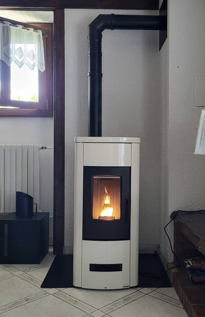 Poêle à granlués P 120 blanc